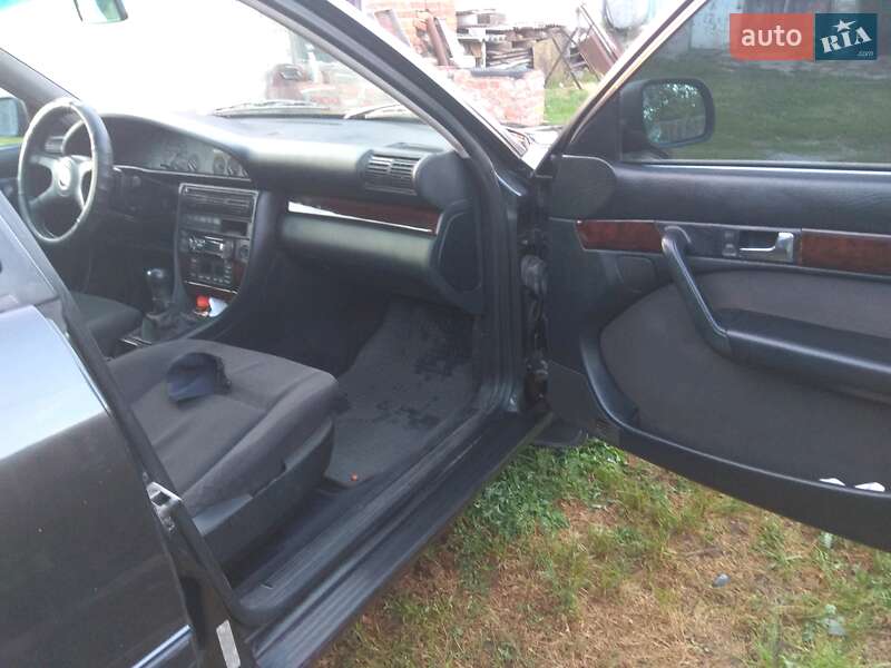 Універсал Audi 100 1993 в Балаклії