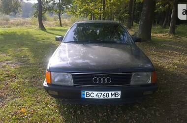 Седан Audi 100 1986 в 