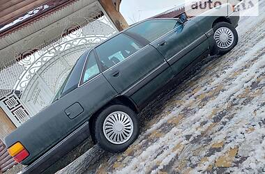 Седан Audi 100 1990 в Черновцах