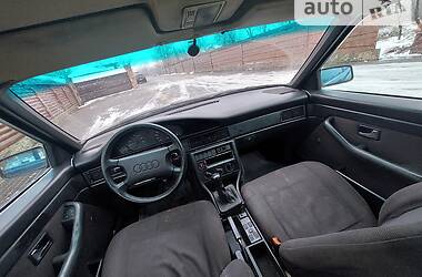 Седан Audi 100 1990 в Черновцах