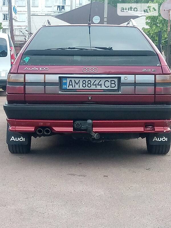 Универсал Audi 100 1990 в Житомире