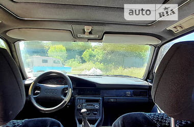 Седан Audi 100 1988 в Шумську