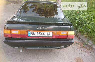 Седан Audi 100 1989 в Рівному