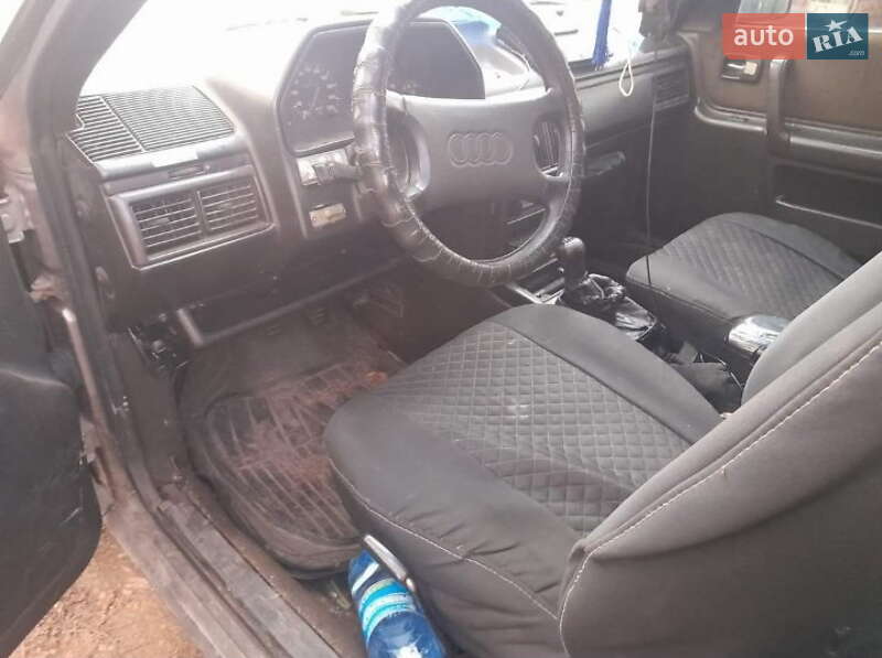 Седан Audi 100 1987 в Чернігові