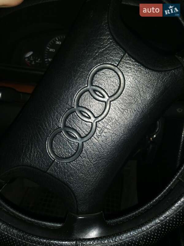 Седан Audi 100 1993 в Белой Церкви