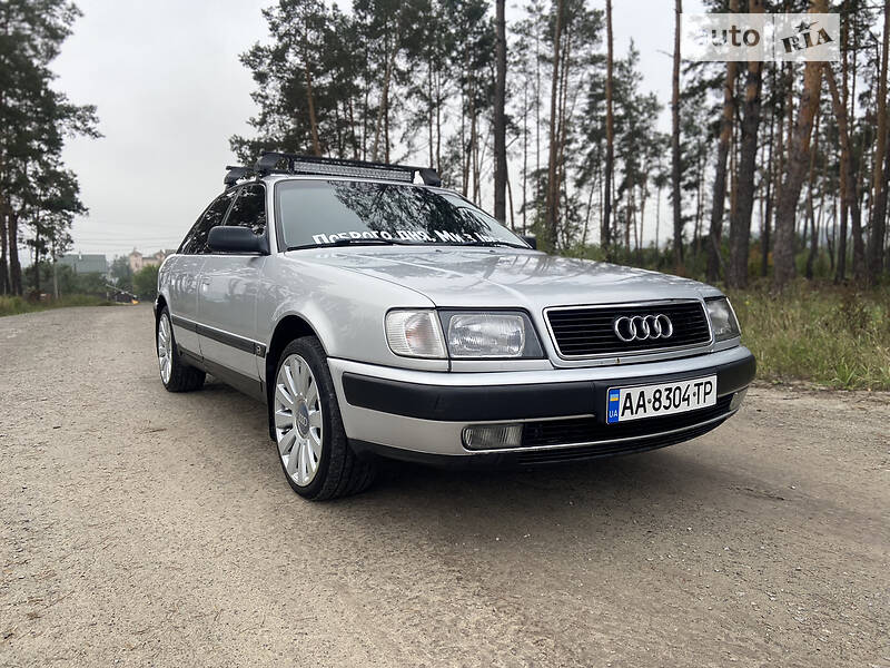 Седан Audi 100 1991 в Києві