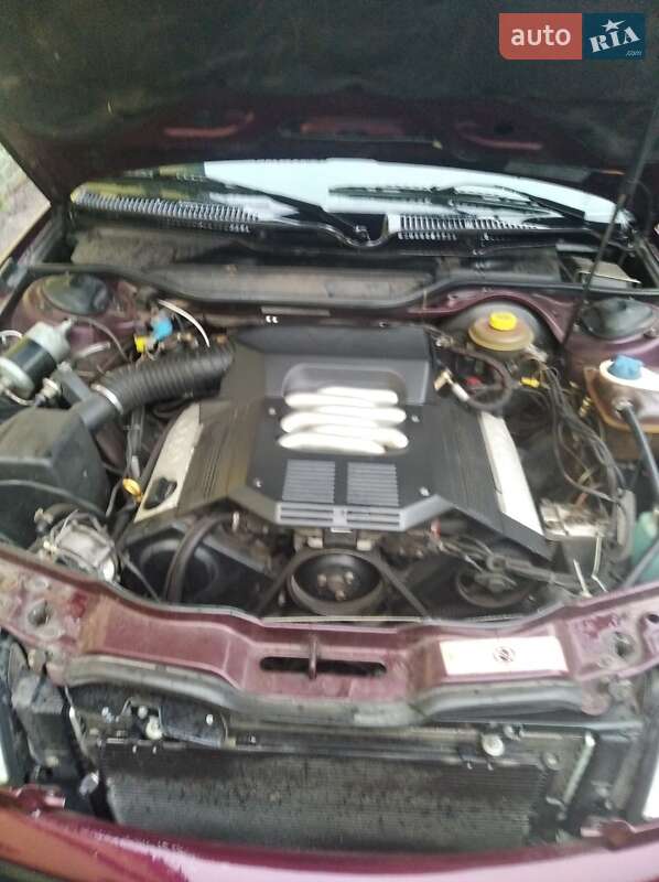 Седан Audi 100 1994 в Глухові