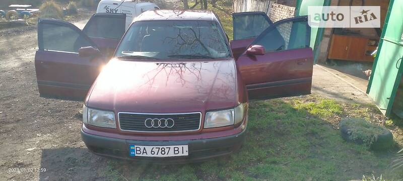 Седан Audi 100 1992 в Кропивницком