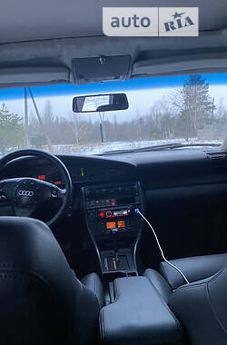 Седан Audi 100 1993 в 