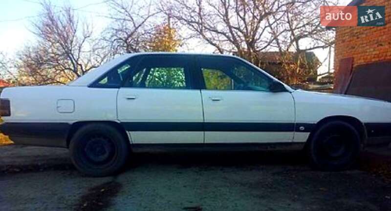 Седан Audi 100 1988 в Кременчуці фото 2 Седан Audi 100 1988 в Кременчуці