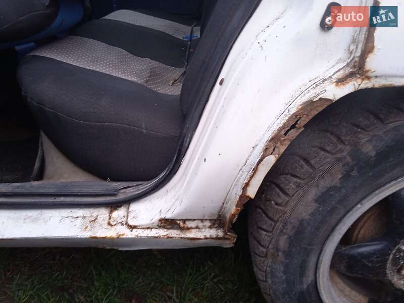 Седан Audi 100 1982 в Тернополе