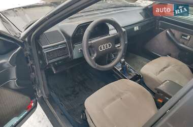 Седан Audi 100 1987 в Чернівцях