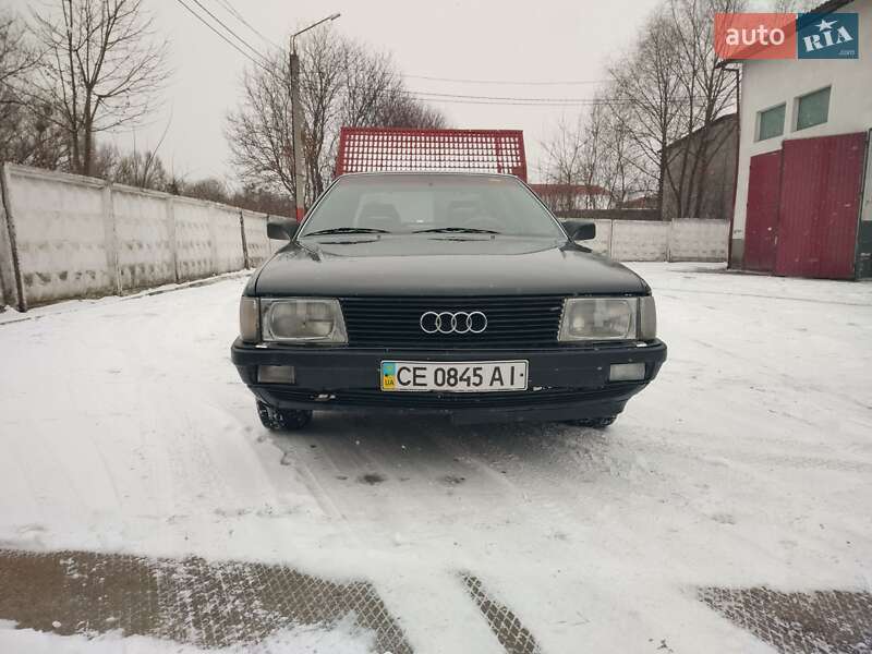 Седан Audi 100 1987 в Чернівцях