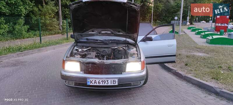 Седан Audi 100 1992 в Киеве фото 17 Седан Audi 100 1992 в Киеве