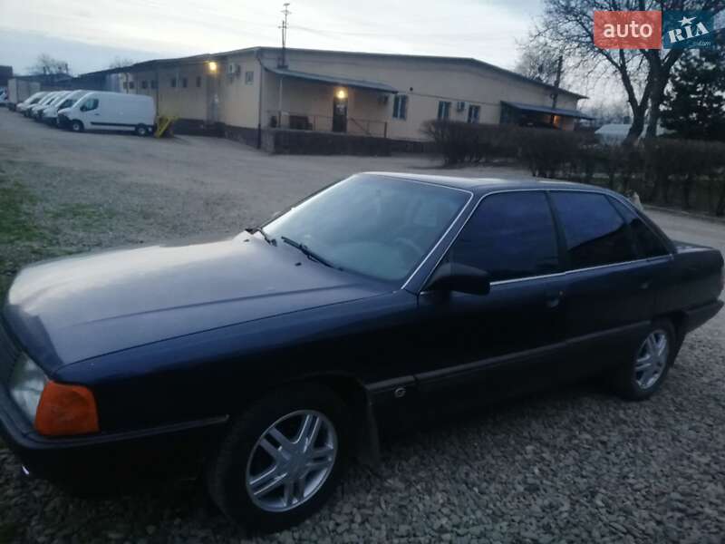 Седан Audi 100 1990 в Черновцах фото 4 Седан Audi 100 1990 в Черновцах