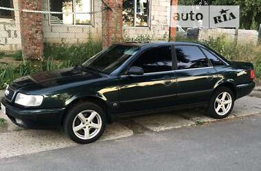 Седан Audi 100 1992 в 