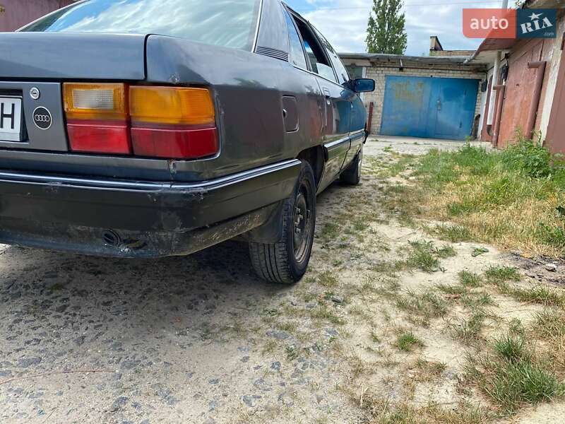 Седан Audi 100 1990 в Хмельницком