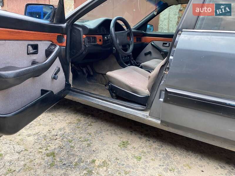 Седан Audi 100 1990 в Хмельницком