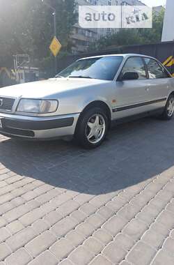 Седан Audi 100 1994 в Харькове