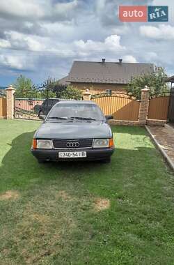 Седан Audi 100 1989 в Чернівцях