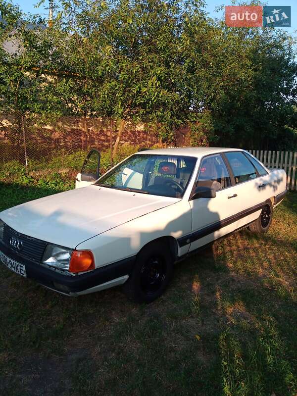 Седан Audi 100 1988 в Києві фото 6 Седан Audi 100 1988 в Києві