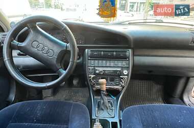 Седан Audi 100 1993 в 