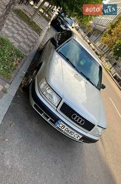 Седан Audi 100 1993 в 