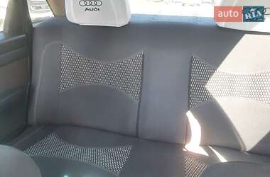 Седан Audi 100 1990 в Черновцах