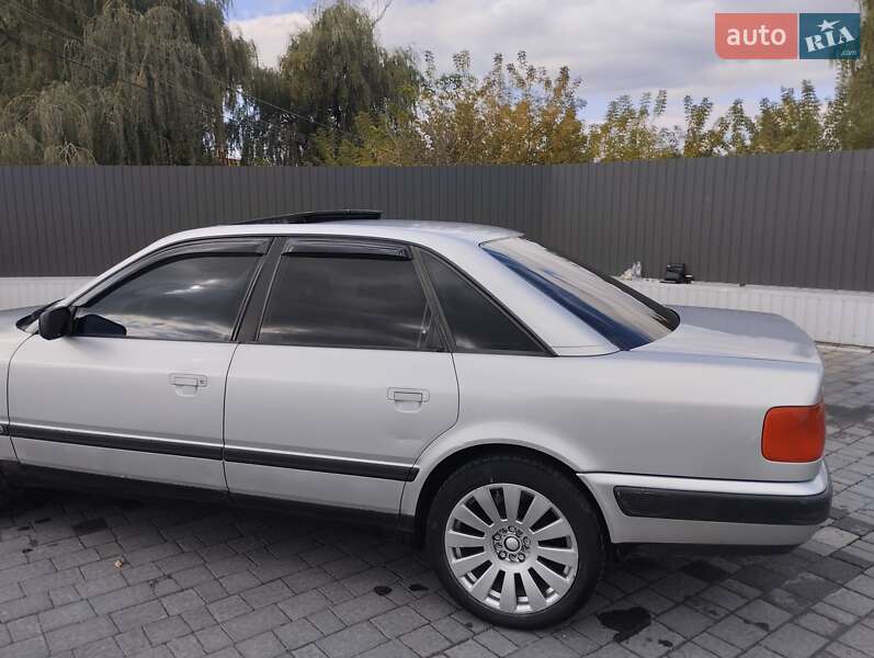 Седан Audi 100 1991 в Коломиї