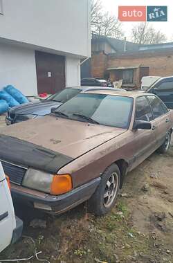 Седан Audi 100 1988 в Хмельницком