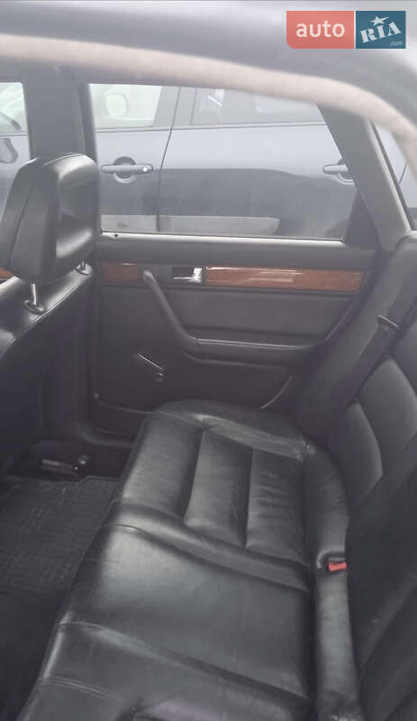 Седан Audi 100 1992 в Шацьку