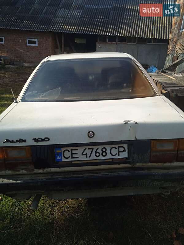 Седан Audi 100 1986 в Черновцах