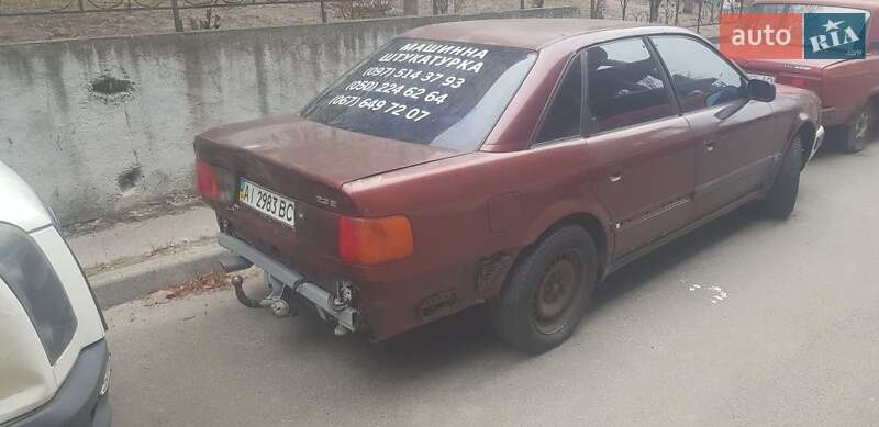 Седан Audi 100 1992 в Обухові