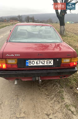 Седан Audi 100 1989 в Чорткове