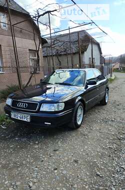 Седан Audi 100 1991 в Виноградові