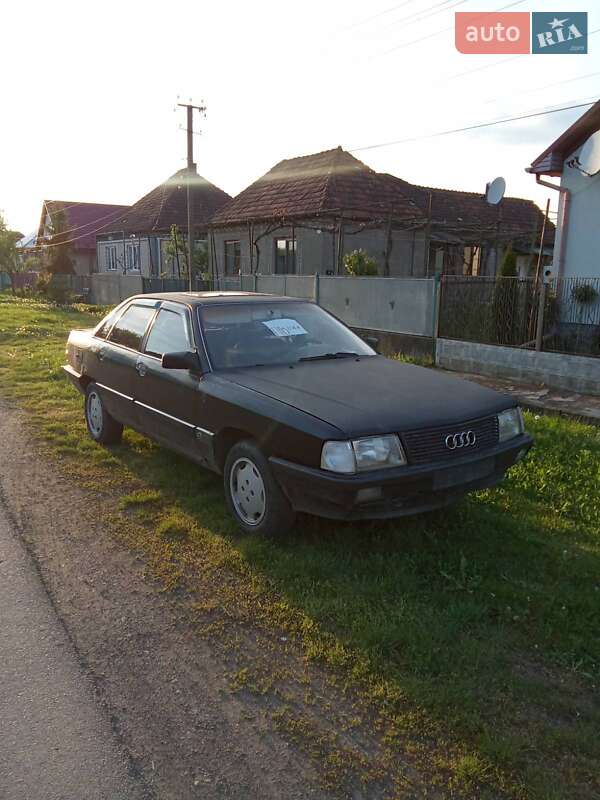 Audi 100 1986