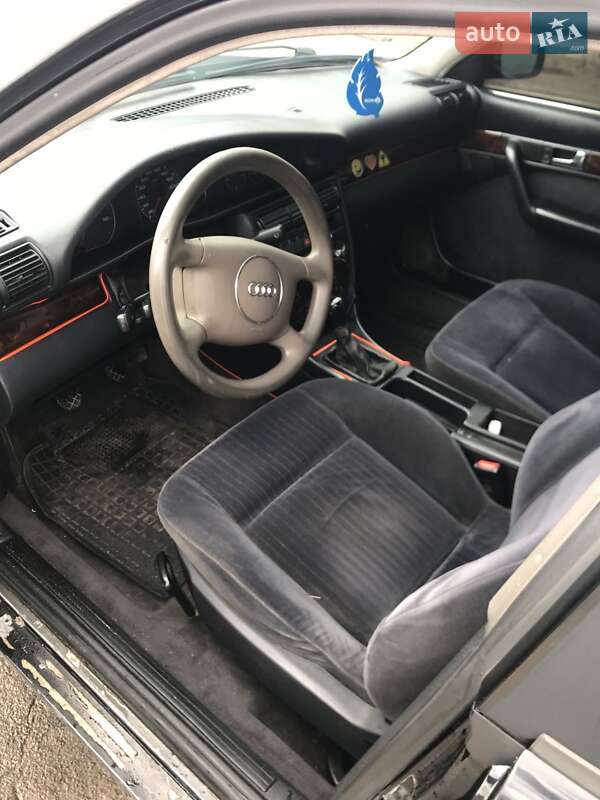 Седан Audi 100 1991 в Ровно