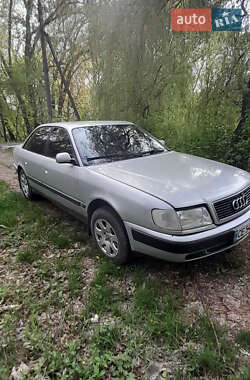 Седан Audi 100 1991 в Кельменцах