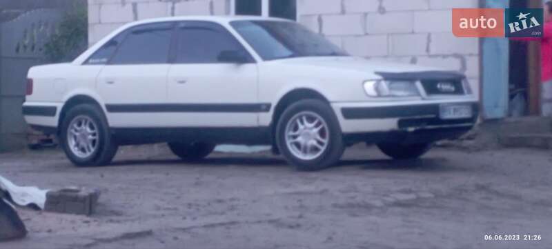 Audi 100 1993