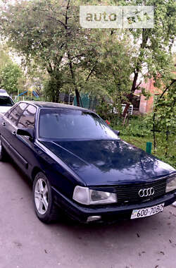 Седан Audi 100 1985 в Рівному