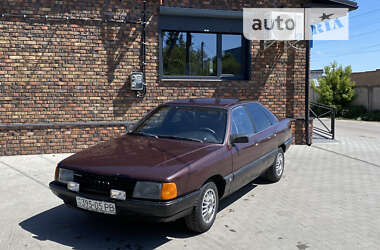 Седан Audi 100 1988 в Рівному