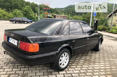 Седан Audi 100 1991 в Яремче