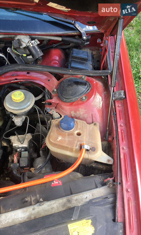 Седан Audi 100 1990 в Ворохте