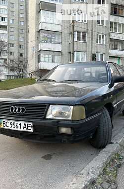 Седан Audi 100 1986 в Львове