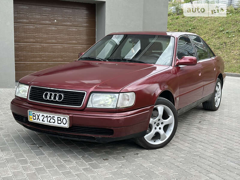 Седан Audi 100 1993 в Хмельницькому