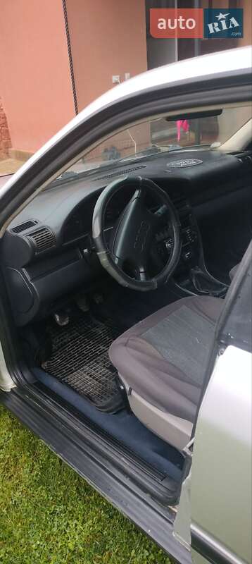 Седан Audi 100 1991 в Мельнице-Подольской