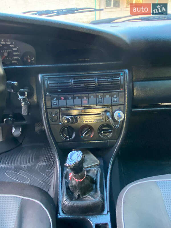 Седан Audi 100 1991 в Хмельницькому фото 12 Седан Audi 100 1991 в Хмельницькому