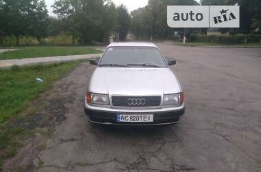 Седан Audi 100 1993 в Луцке