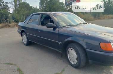 Седан Audi 100 1993 в Одессе