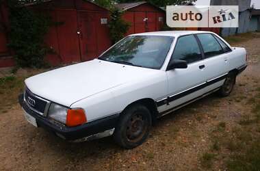 Седан Audi 100 1991 в Ивано-Франковске